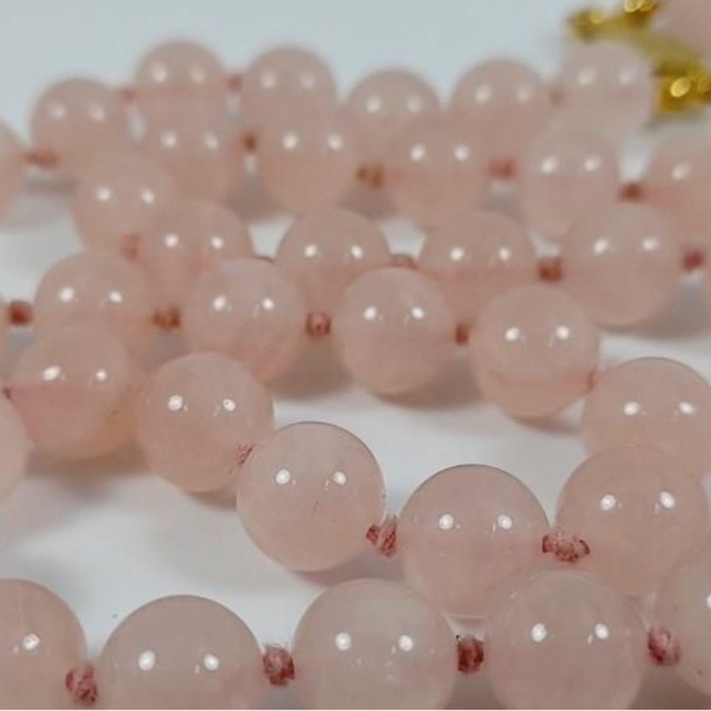 Rose Quartz beaded necklace